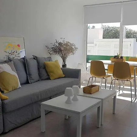 Apartment Volcan Fariones Old Town