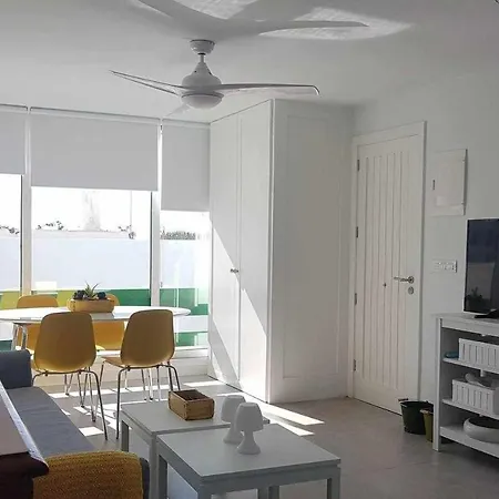 Volcan Fariones Old Town Apartment